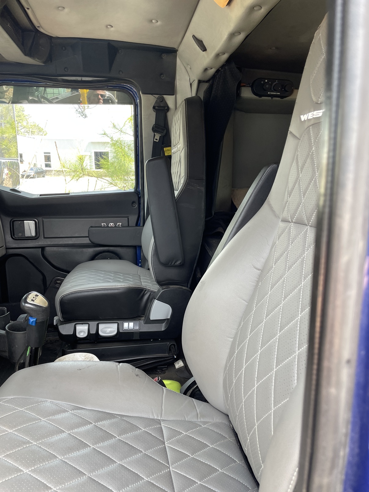 2014 WESTERN STAR 4900 - Image 19